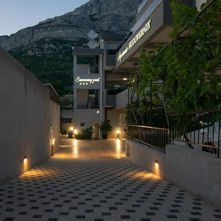 Hudovernik Apartment *
