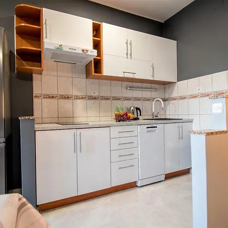 Hudovernik Apartment